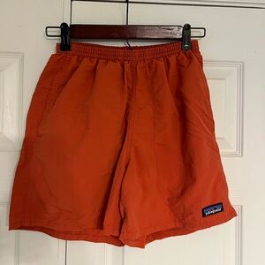 Patagonia swim shorts. Men XS. Rust colored-Excellent condition-Full swim liner.